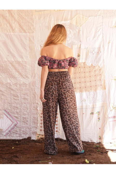 voyager trousers in animal print